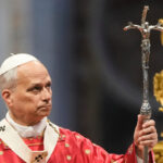 AI, Pope: ‘Risk of new forms of dehumanisation; we must urgently remain human’