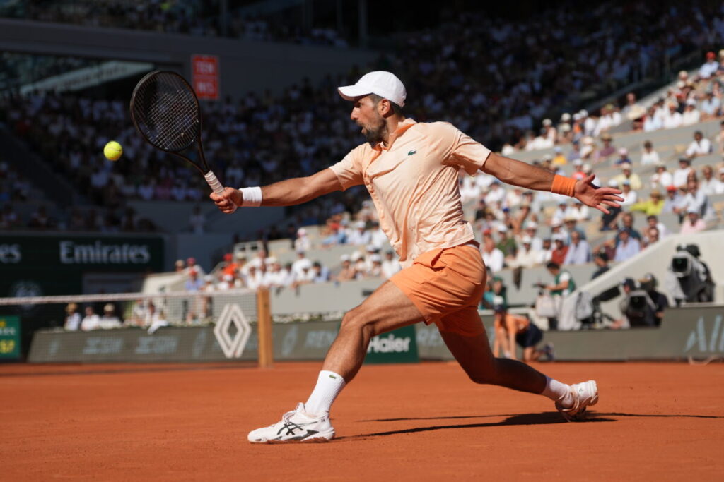 Roland Garros: Djokovic through to the third round, Royer knocked out in four sets