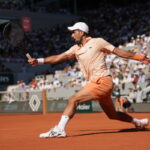 Roland Garros: Djokovic through to the third round, Royer knocked out in four sets
