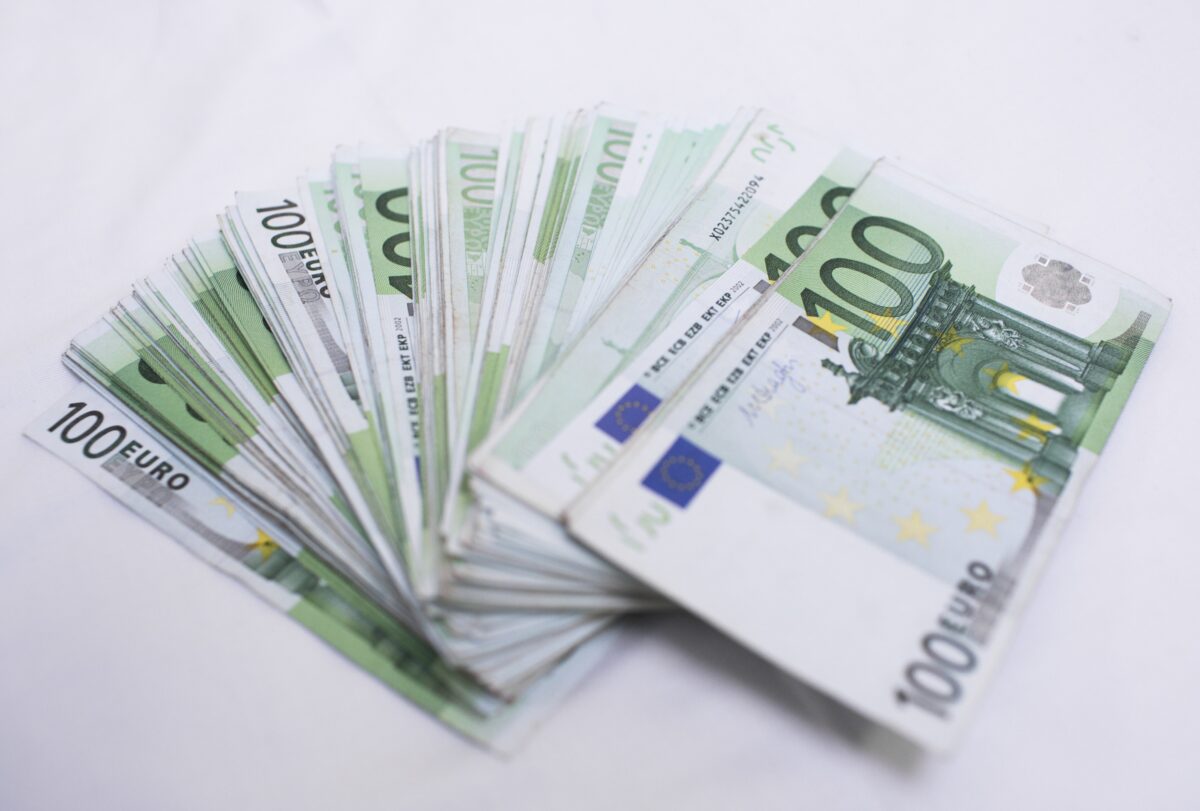 Eurispes: More than 6 in 10 people struggle to make ends meet