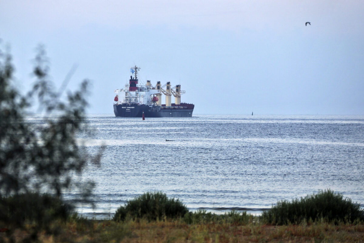 Ukraine: Russian drone strikes Turkish ship leaving Odessa, 2 injured Ukraine: Russian drone strikes Turkish ship leaving Odessa, 2 injured