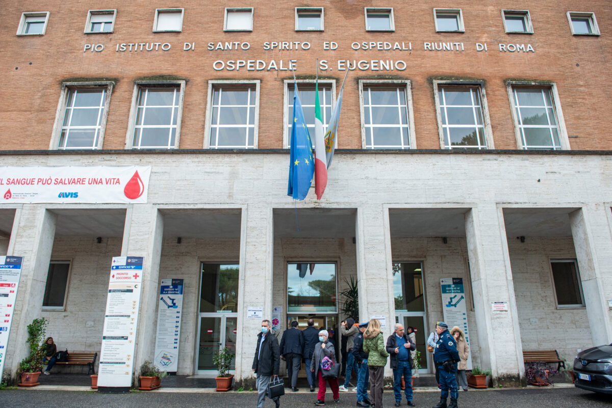 Rome, drunk man causes disturbance at Sant’Eugenio Emergency Room; charged
