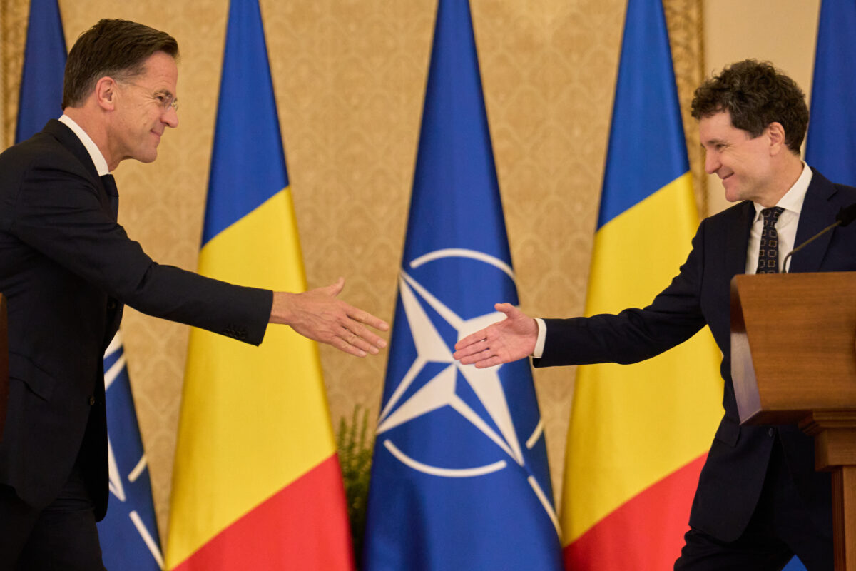 Romania: Rutte speaks to Dan: ‘We are ready to defend every inch of NATO territory’ Romania: Rutte speaks to Dan: ‘We are ready to defend every inch of NATO territory’