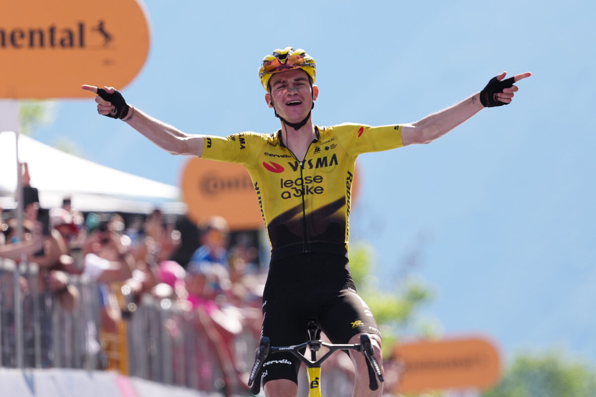 Giro d’Italia: Kuss wins Stage 19 in Alleghe by a clear margin. Vingegaard retains the pink jersey