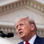 Iran, Trump: “A great deal or military action, but I prefer an agreement”