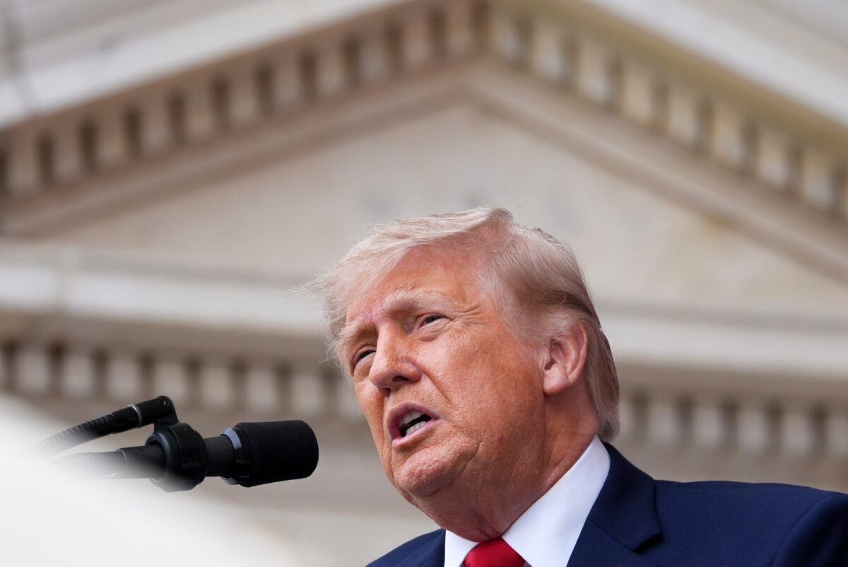 Iran, Trump: “A great deal or military action, but I prefer an agreement”