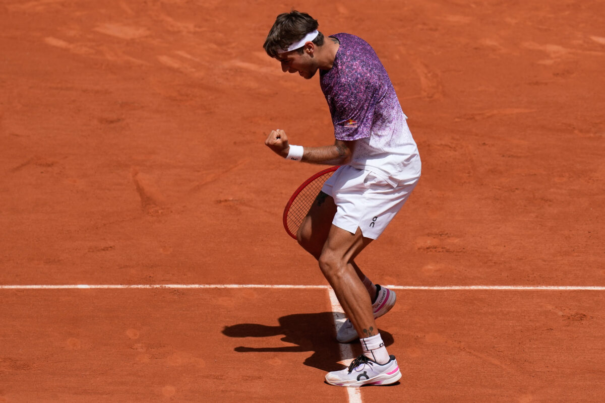 Roland Garros: Cobolli reaches the quarterfinals, defeating Svajda Roland Garros: Cobolli reaches the quarterfinals, defeating Svajda