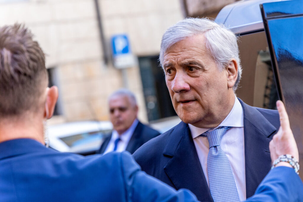 2 June, Tajani: ‘Salvini absent? I didn’t see Conte or Schlein either – a shame’