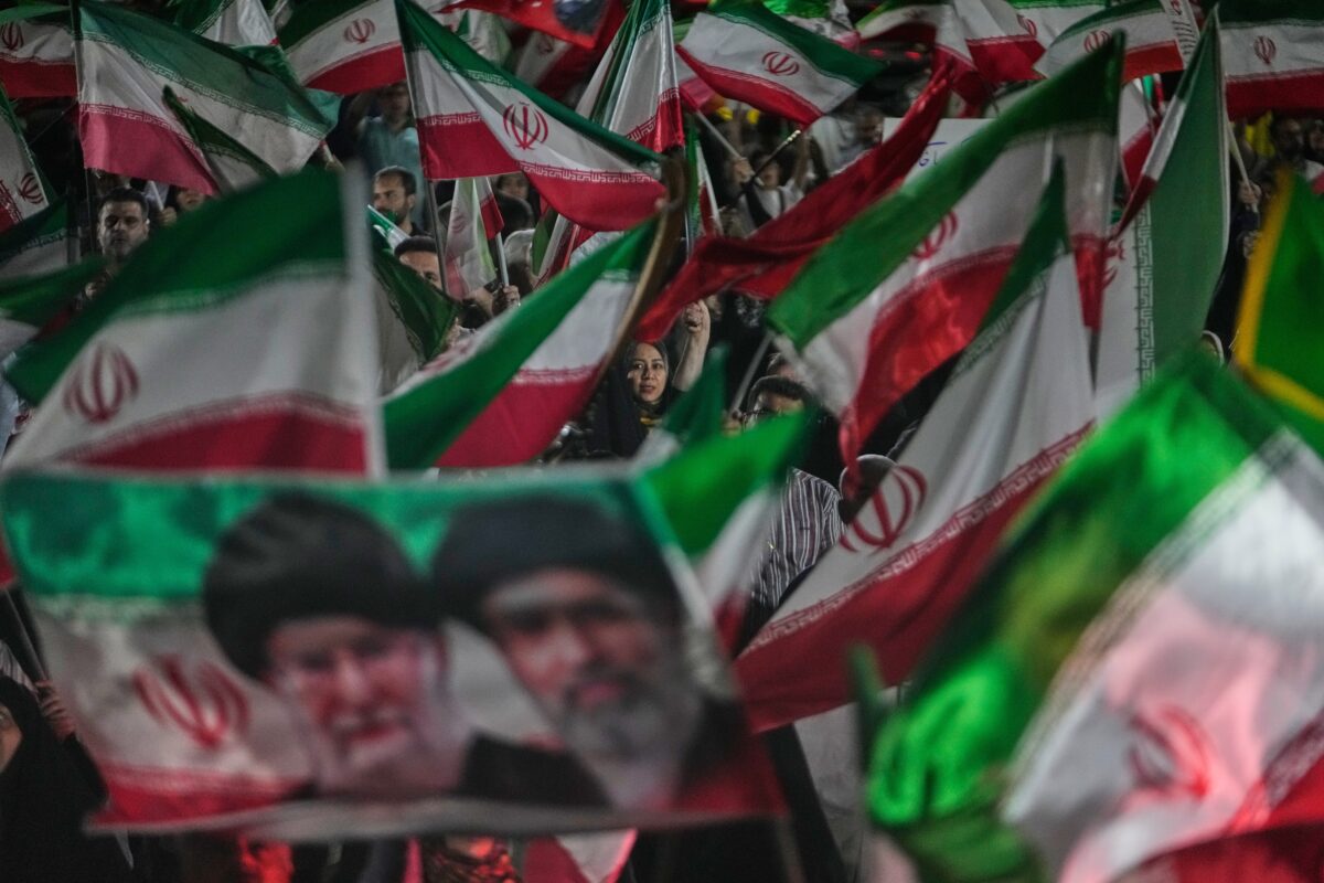 Iran, media: Tehran has cut off contact with mediators over the airstrikes in Lebanon Iran, media: Tehran has cut off contact with mediators over the airstrikes in Lebanon