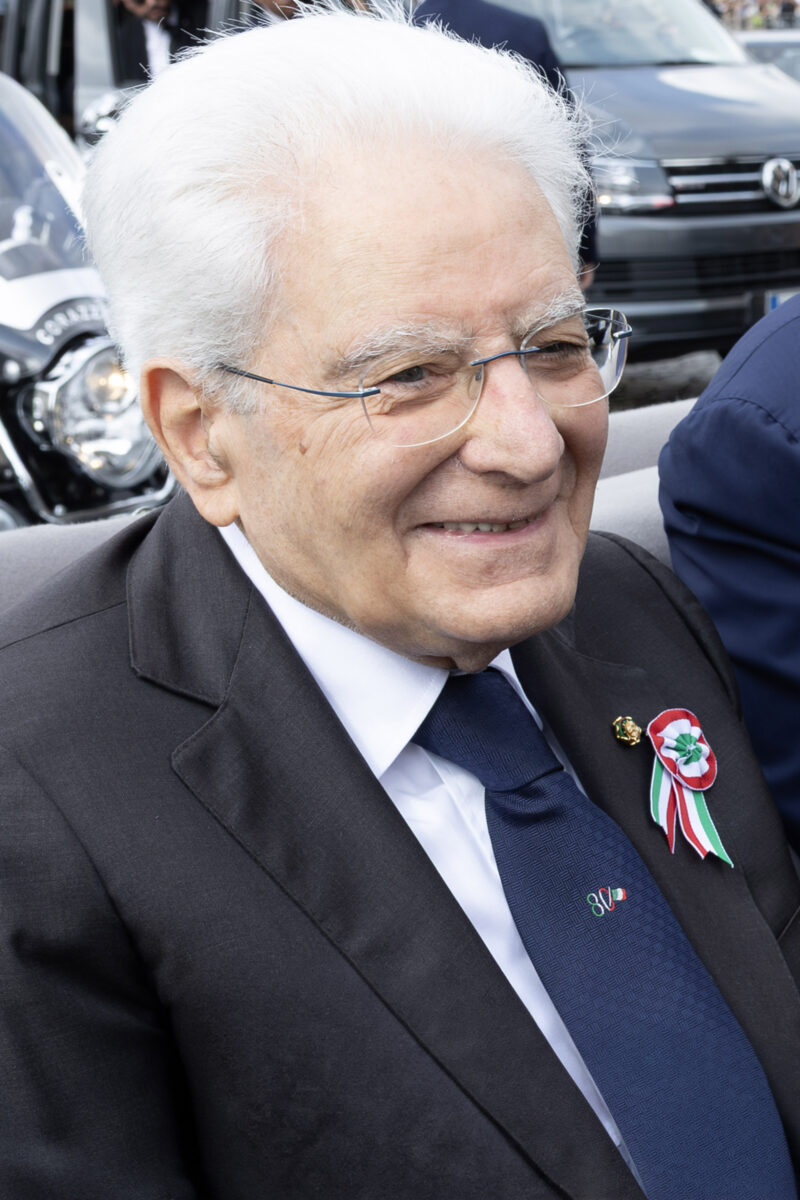 June 2, Mattarella: “I cast my first vote at age 22; in 1963, voter turnout was 93%” June 2, Mattarella: “I cast my first vote at age 22; in 1963, voter turnout was 93%”