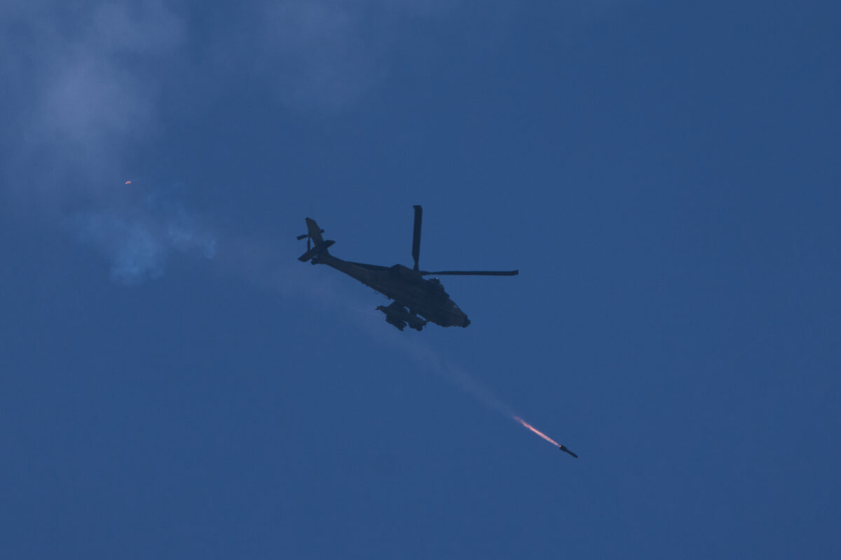 United Kingdom: helicopter crashes in Devon, three crew members killed