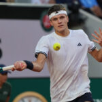 Roland Garros: Mensik reaches semifinals, defeats Fonseca in straight sets