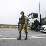 Israel: Shooting in Kochav Ya’ir, 1 dead and 6 injured, one suspect arrested
