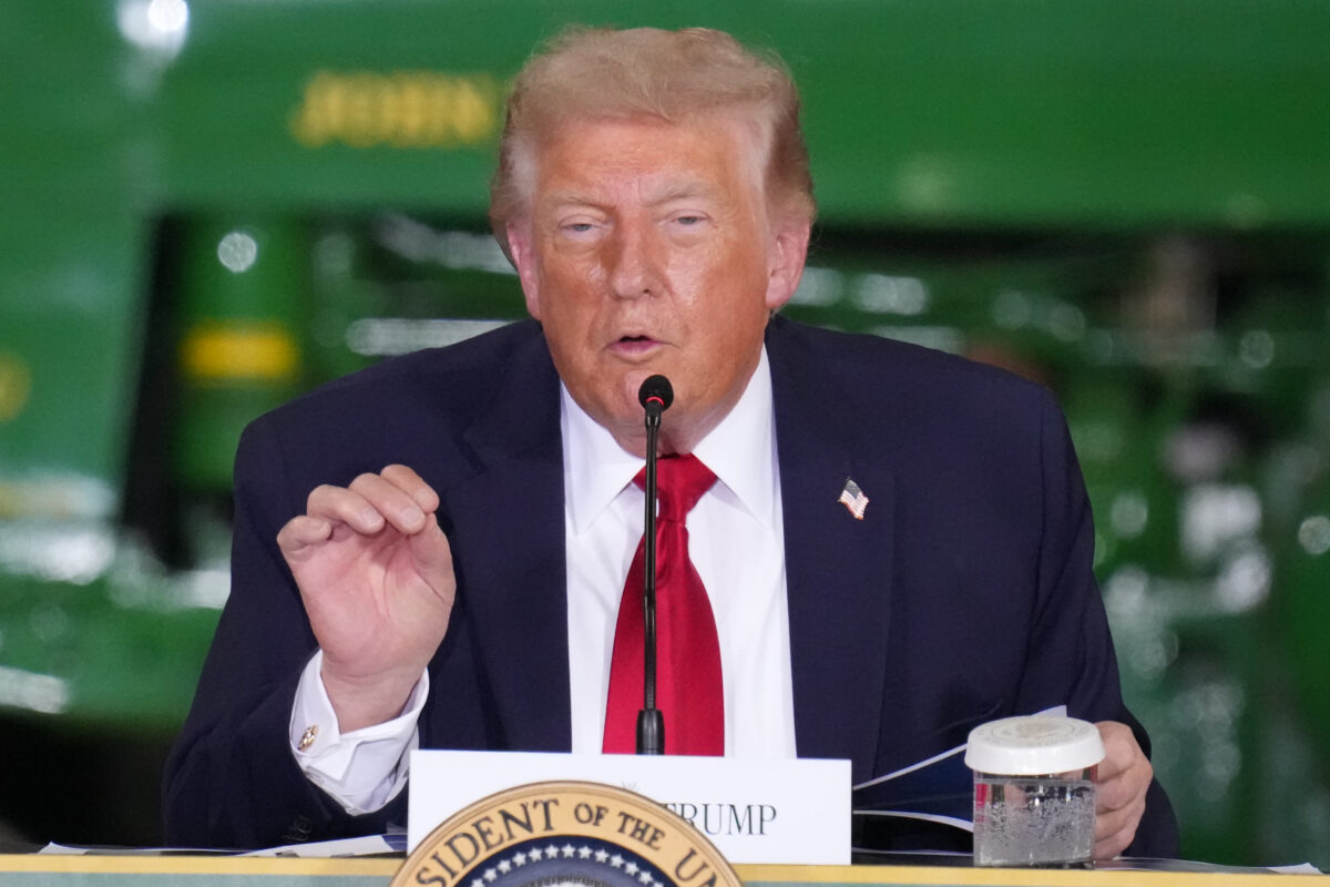Iran: Trump says no withdrawal of U.S. troops from Middle East until operation is completed