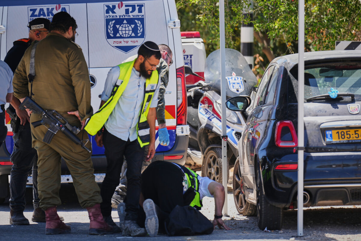 Israel: Police say only one person responsible for attack in Kochav Ya’ir