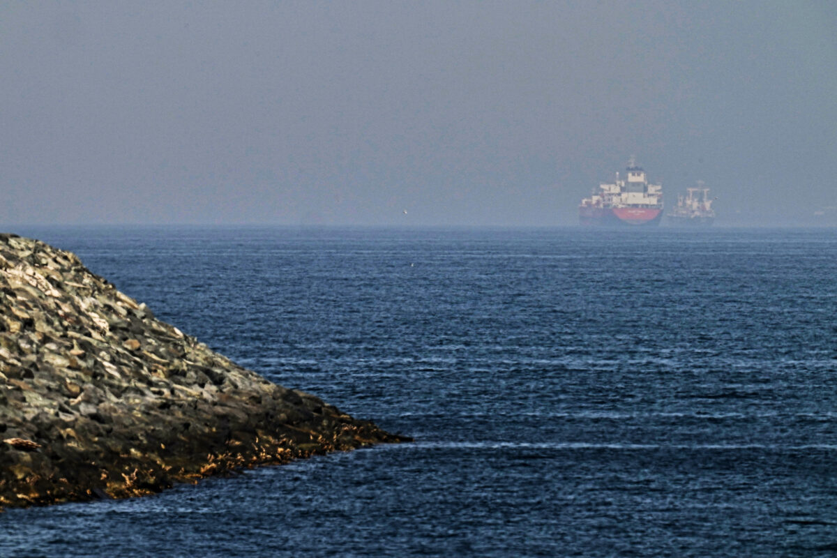 Iran: India protests to US over attack on oil tanker, “three of our citizens missing”