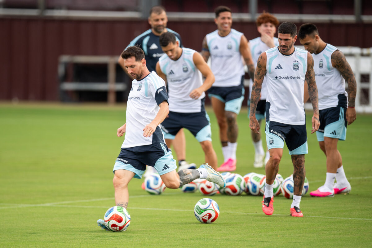 Football: FIFA Rankings – Argentina back on top, Italy 12th Football: FIFA Rankings – Argentina back on top, Italy 12th