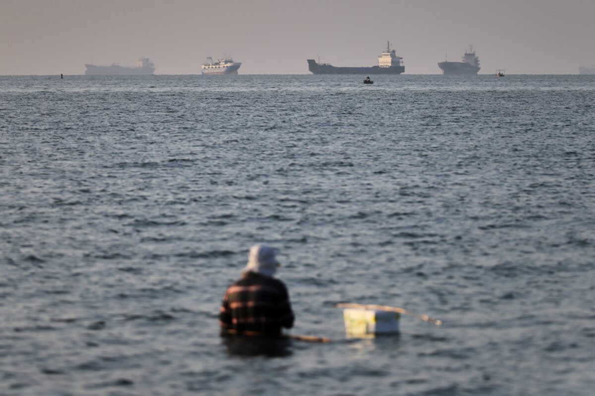 Iran, Tehran: “Strait of Hormuz completely closed until further notice” Iran, Tehran: “Strait of Hormuz completely closed until further notice”