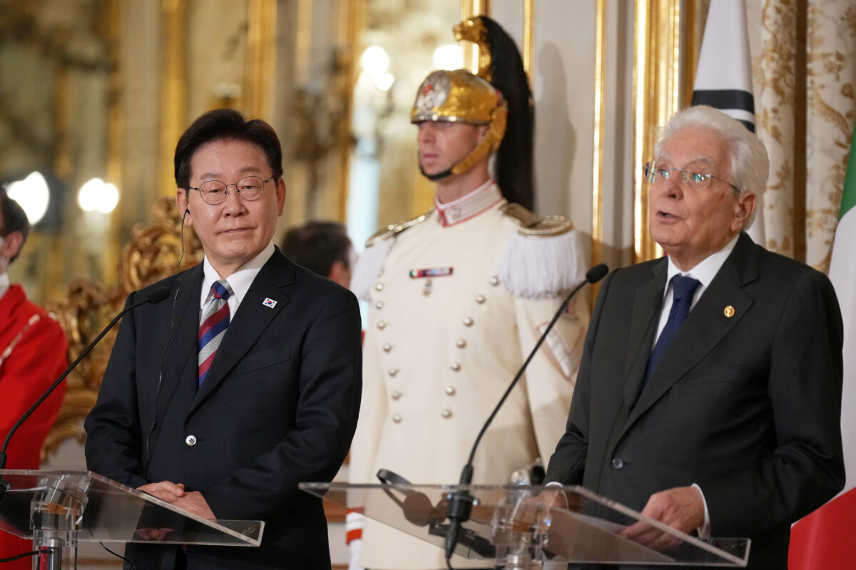 Iran, Mattarella: “Complete reopening of the Strait of Hormuz, avoiding commercial paralysis.” Iran, Mattarella: “Complete reopening of the Strait of Hormuz, avoiding commercial paralysis.”