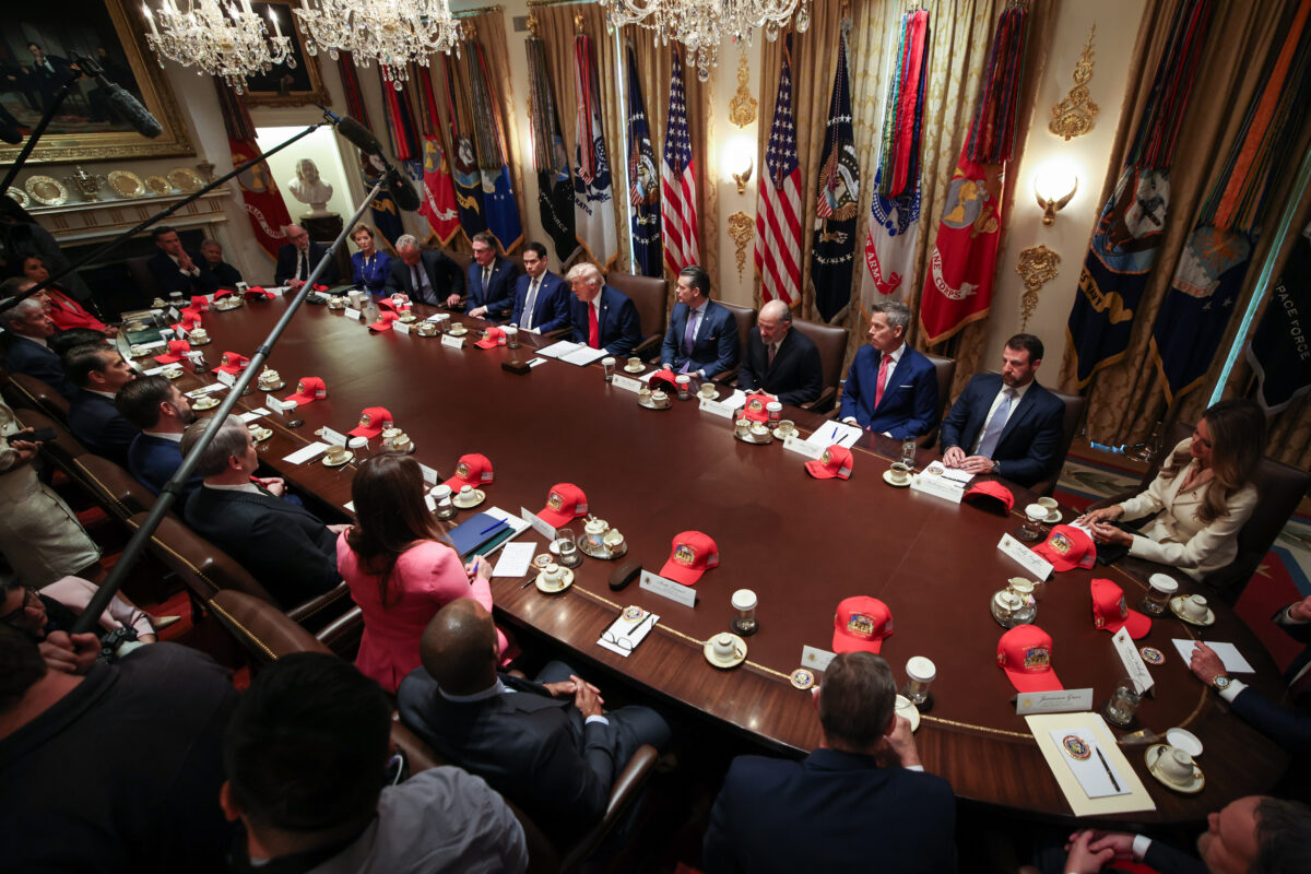 Iran: media reports suggest US and Tehran heading for final talks on nuclear issues and sanctions Iran: media reports suggest US and Tehran heading for final talks on nuclear issues and sanctions