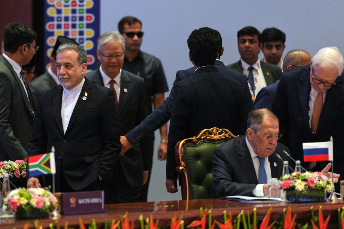Iran, media: Araghchi and the Tehran delegation are due to visit Pakistan tomorrow