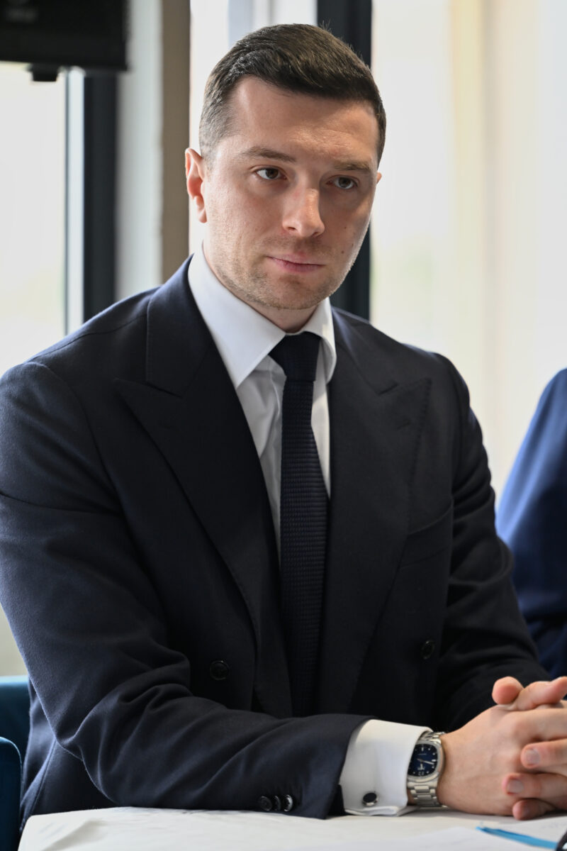 US, Bardella distances himself from Trump: “Unstable behaviour”