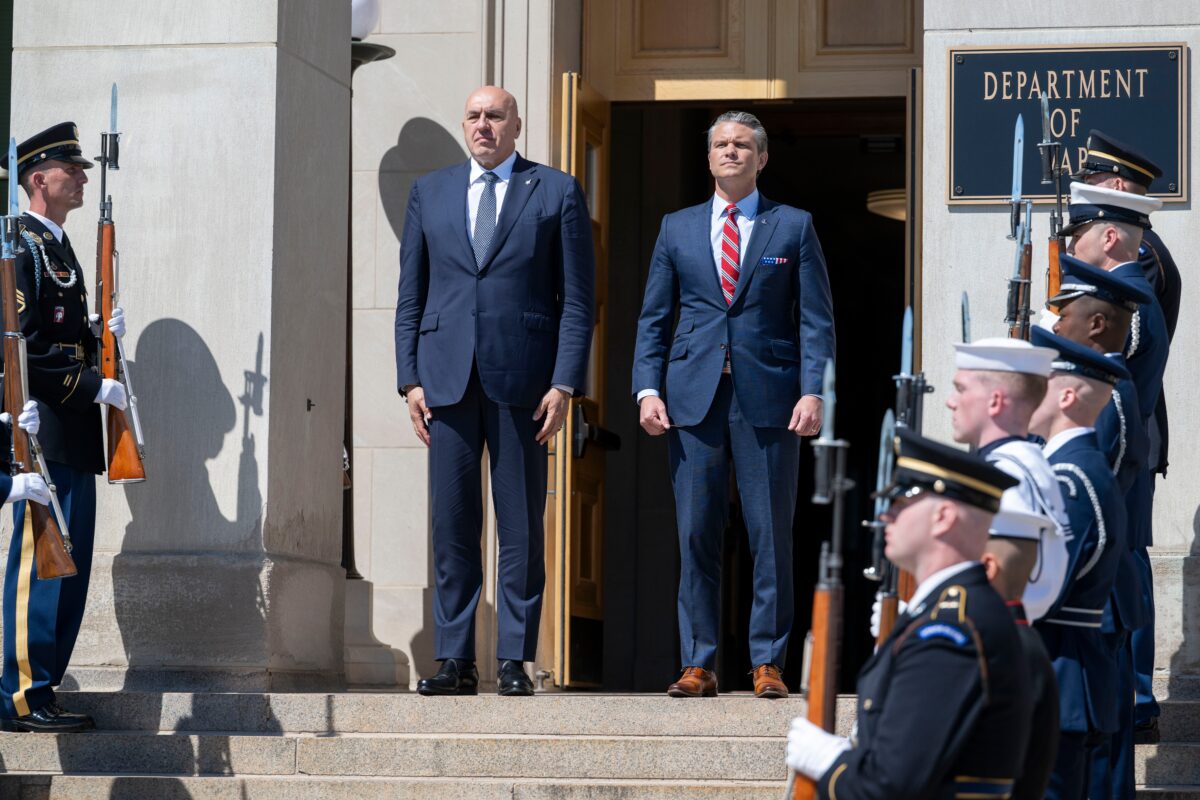 NATO, Crosetto to Hegseth: “A strong Europe is necessary for a stronger Alliance”