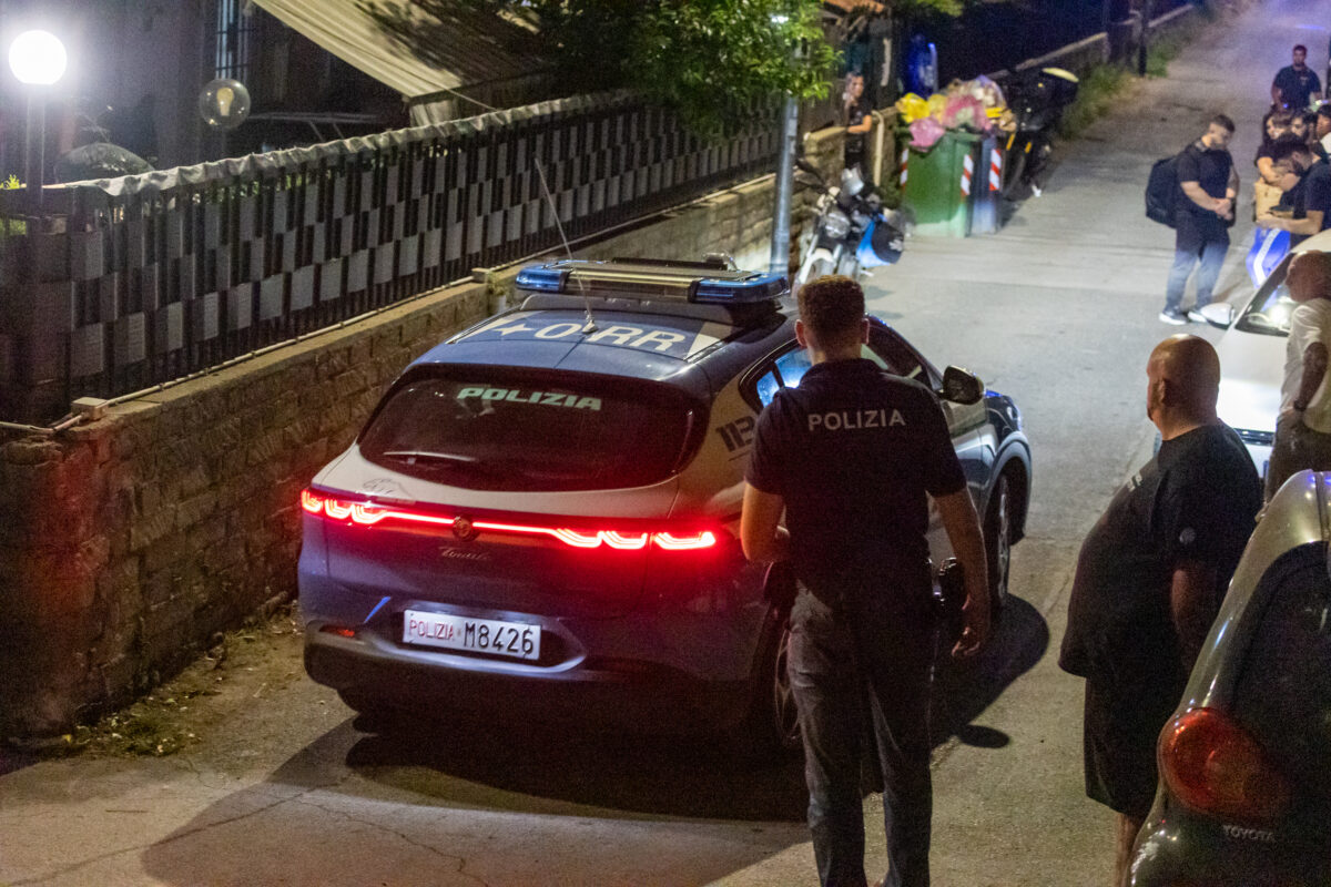 Como: man arrested for stalking his ex-partner and setting her car on fire