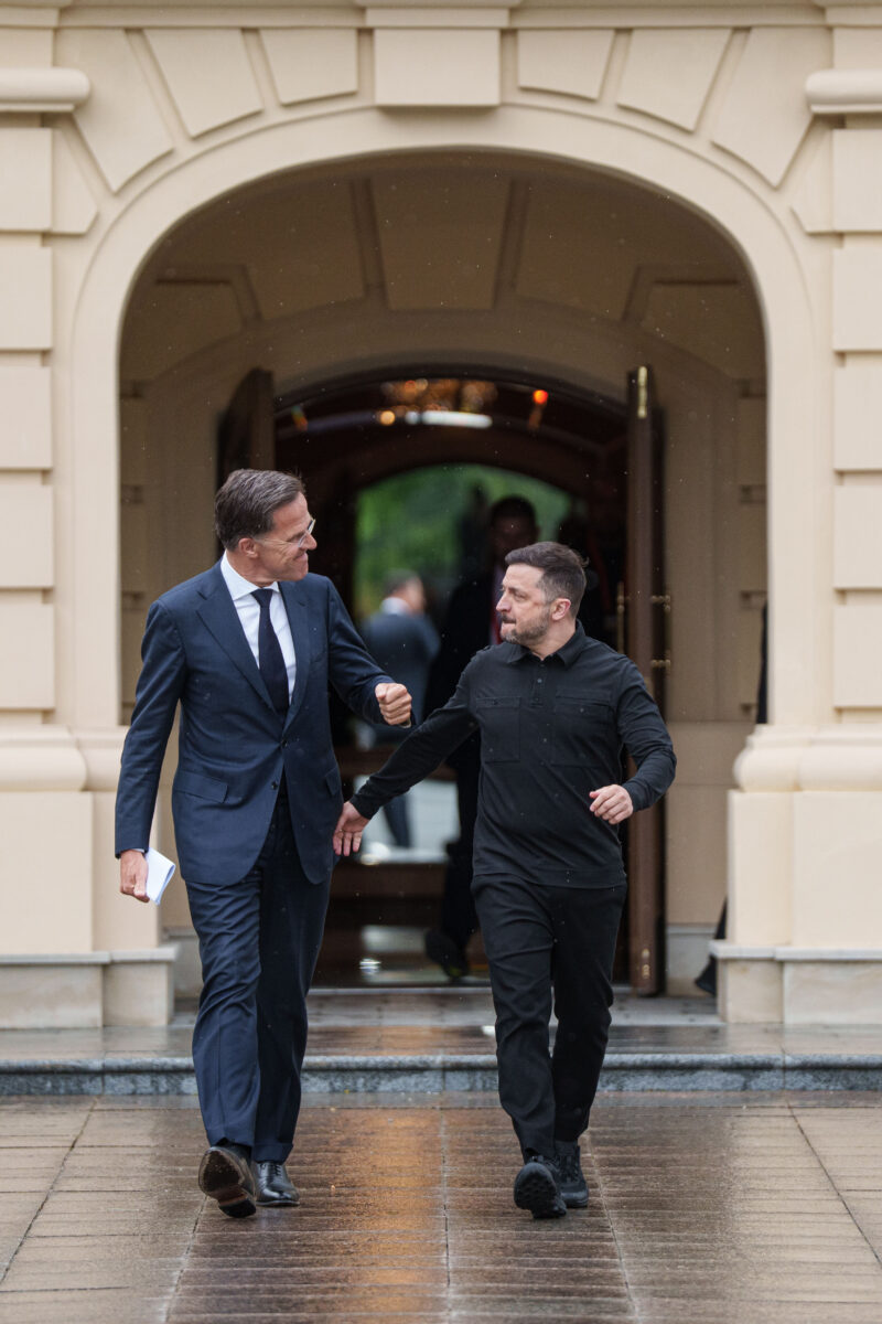 Ukraine, Zelensky meets Rutte: “We are working to strengthen our defense”