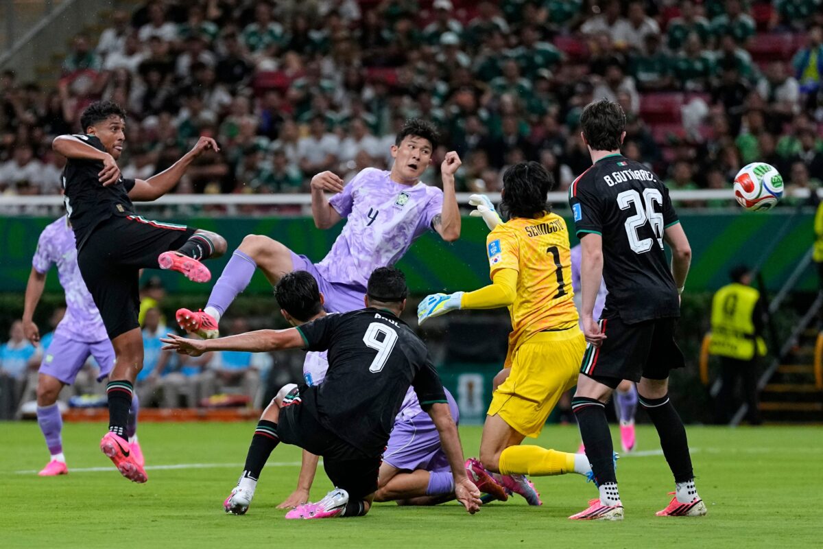 World Cup: Mexico beat South Korea 1-0 to reach the knockout stages