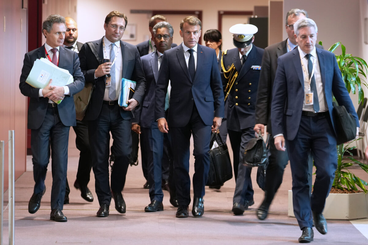 Italy-US, Macron: ‘Surprised by Trump’s attack on Meloni’