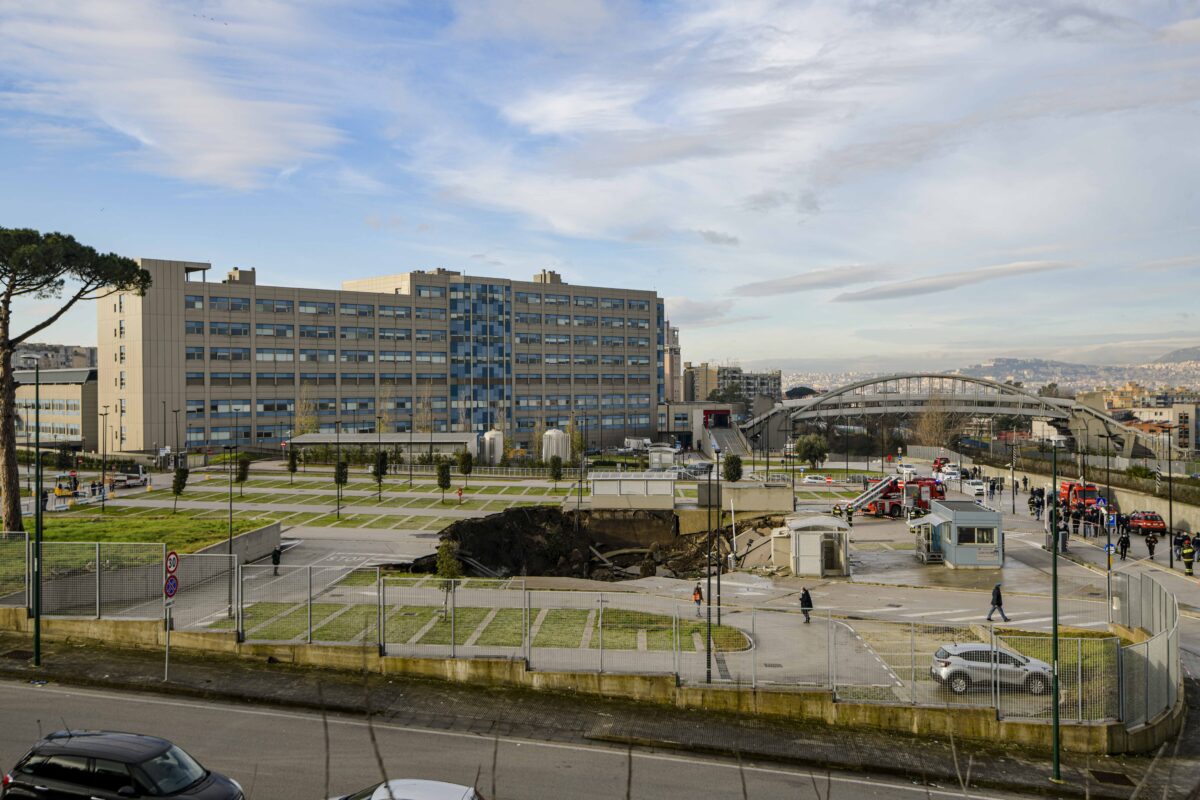 Naples: Fire at Ospedale del Mare, no injuries, wards evacuated