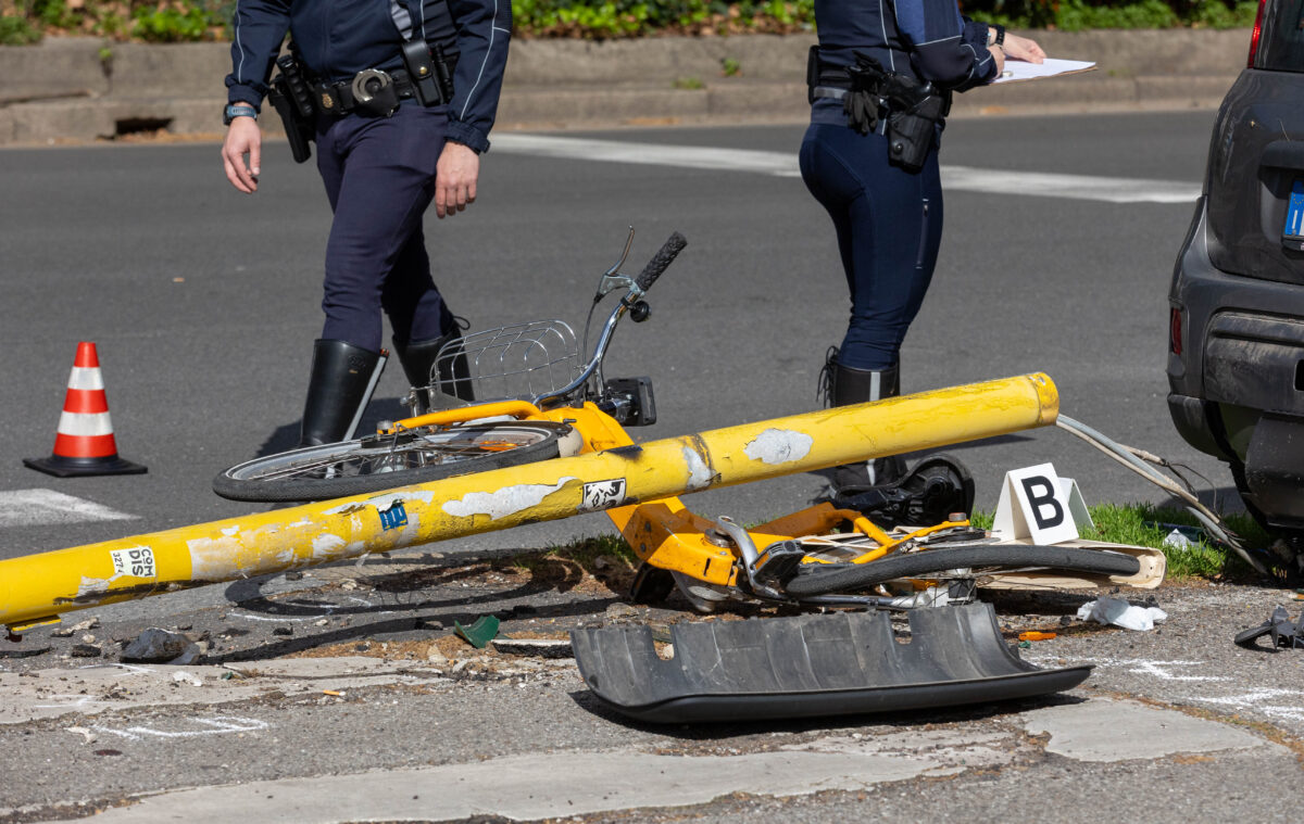 Palermo: car ploughs into group of cyclists, one woman killed