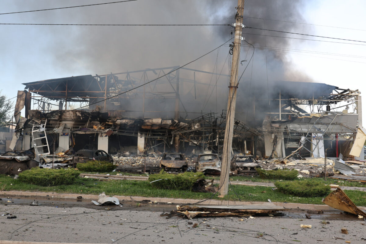 Ukraine: Russian drone attack on Zaporizhzhia leaves two dead