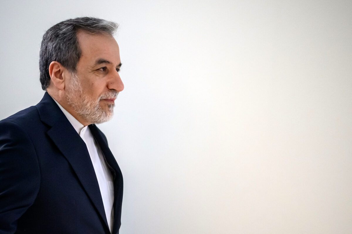 Iranian Minister Araghchi arrives in Pakistan Iranian Minister Araghchi arrives in Pakistan