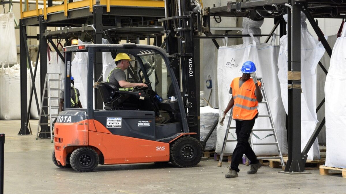 Industry: Istat reports a 0.3 per cent month-on-month increase in turnover in April, and a 3.2 per cent year-on-year increase