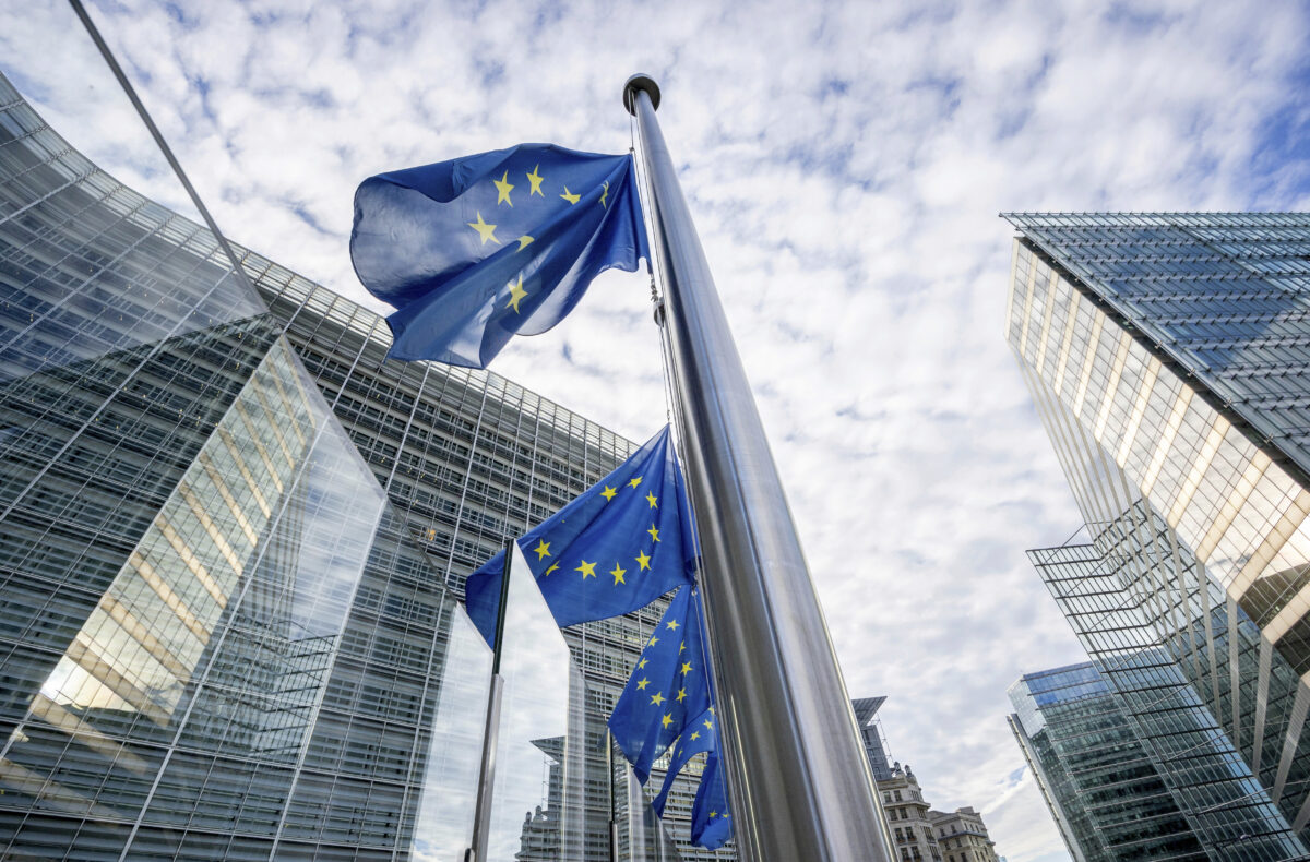 Tariffs: EU to Trump: “Unjustified unilateral measures; we are ready to respond”