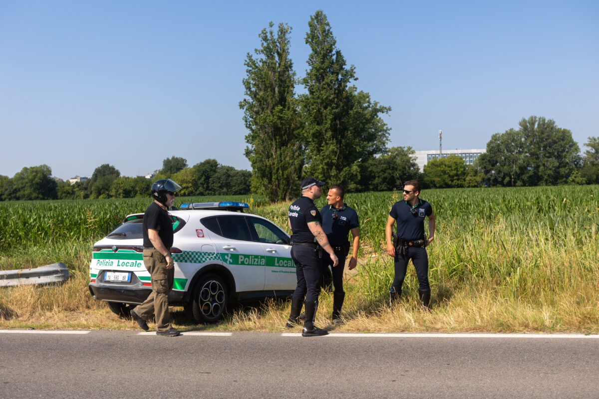 Milan: police officer killed; 27-year-old placed under house arrest for failing to stop when signalled to do so
