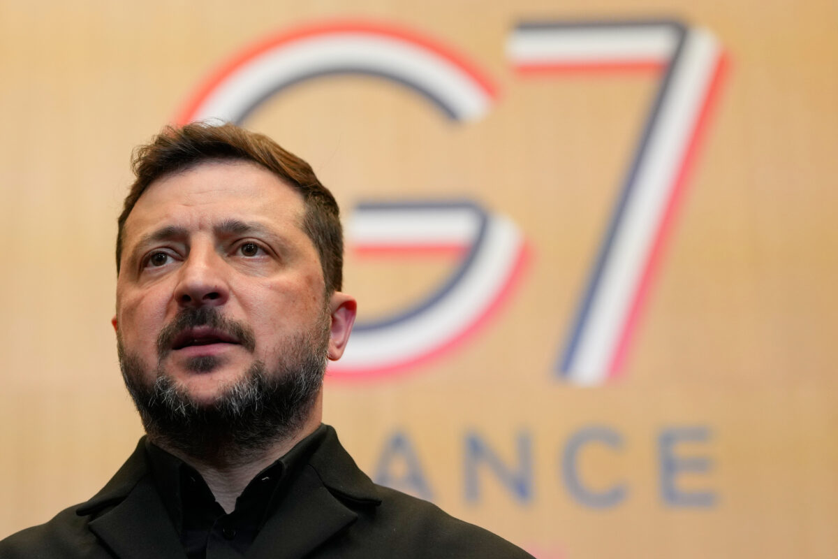 Russia, Zelensky: ‘Two refineries hit by long-range drones’