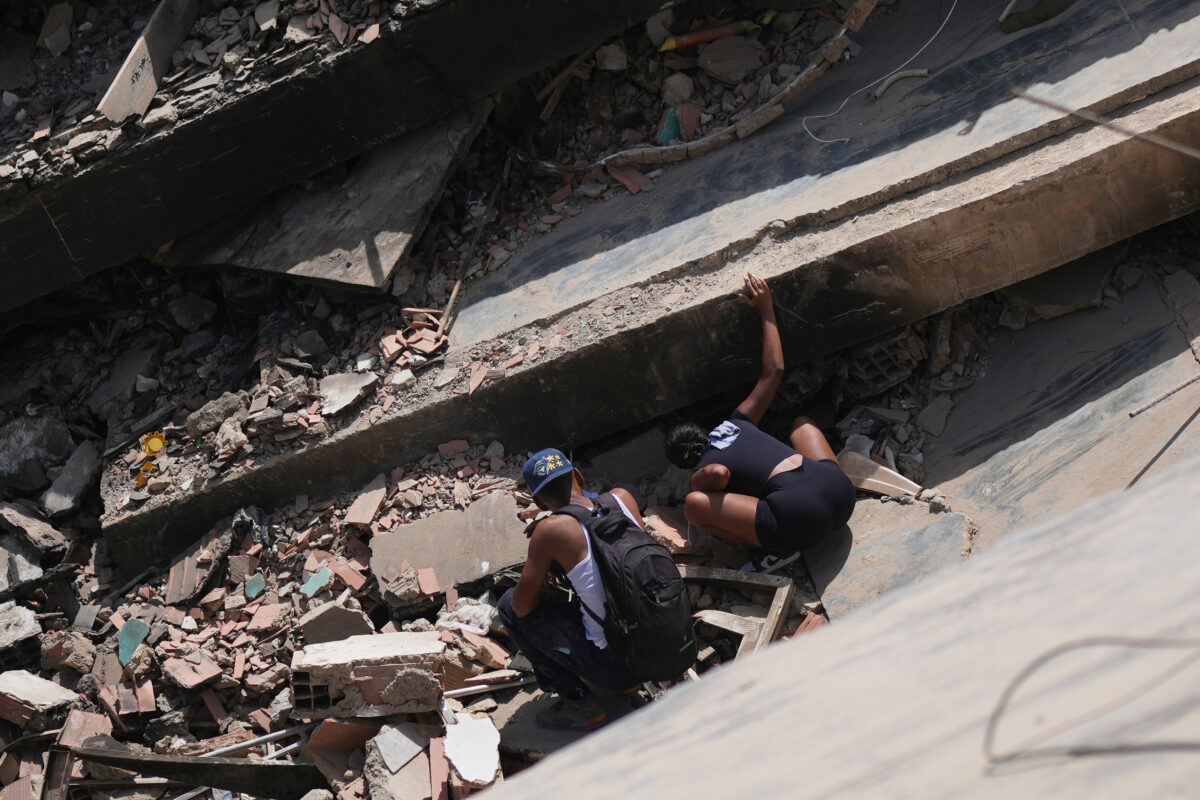 Venezuela: 11-year-old boy pulled alive from the rubble three days after the earthquake