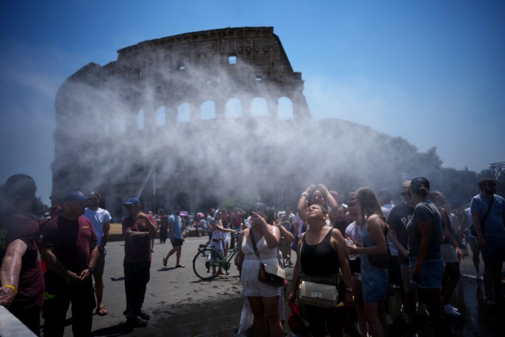 Heatwave: 22 cities on red alert today, rising to 25 tomorrow