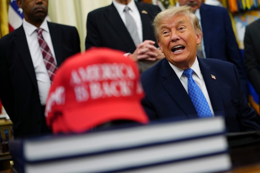 USA, Trump: “I will continue to fight against Carroll, it is a fake case”