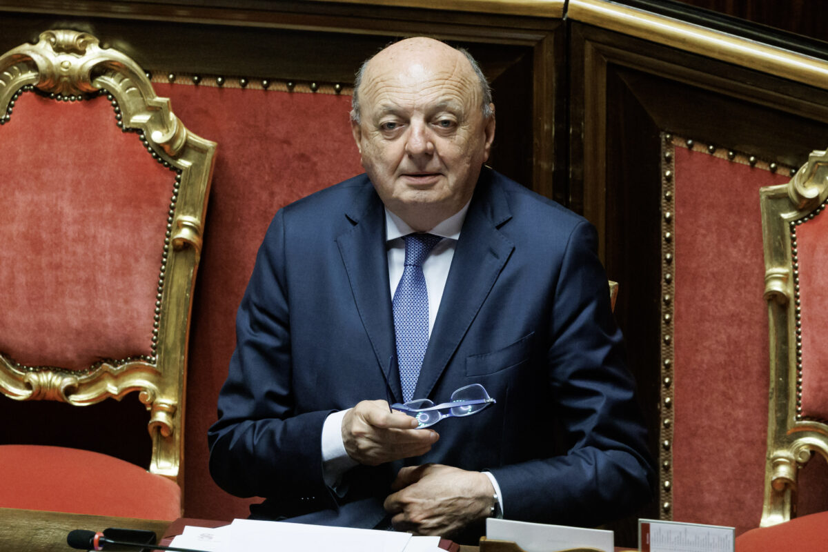 Energy, Pichetto: “The goal is to reduce costs and enhance Italy.”