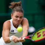 Wimbledon: Paolini comes from behind to beat Montgomery and reaches the second round