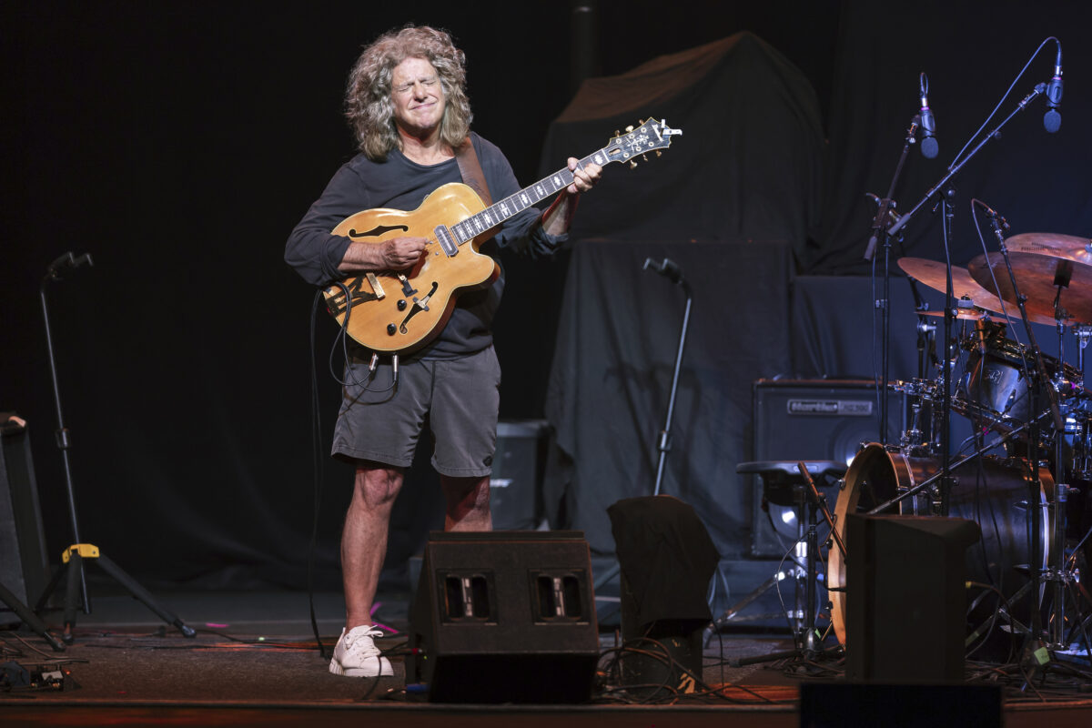 Music: Pat Metheny live at Teatro Arcimboldi in Milan on July 9