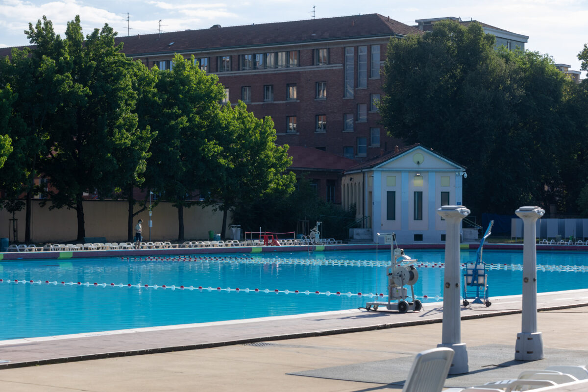 Milan: 28-year-old drowns in swimming pool; three friends under investigation for failure to render assistance Milan: 28-year-old drowns in swimming pool; three friends under investigation for failure to render assistance