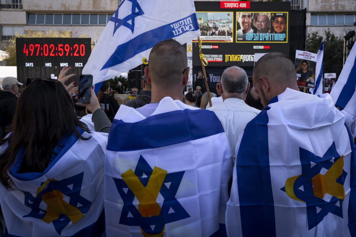 Gaza: former hostages Sasha Troufanov and Sapir Cohen have married Gaza: former hostages Sasha Troufanov and Sapir Cohen have married