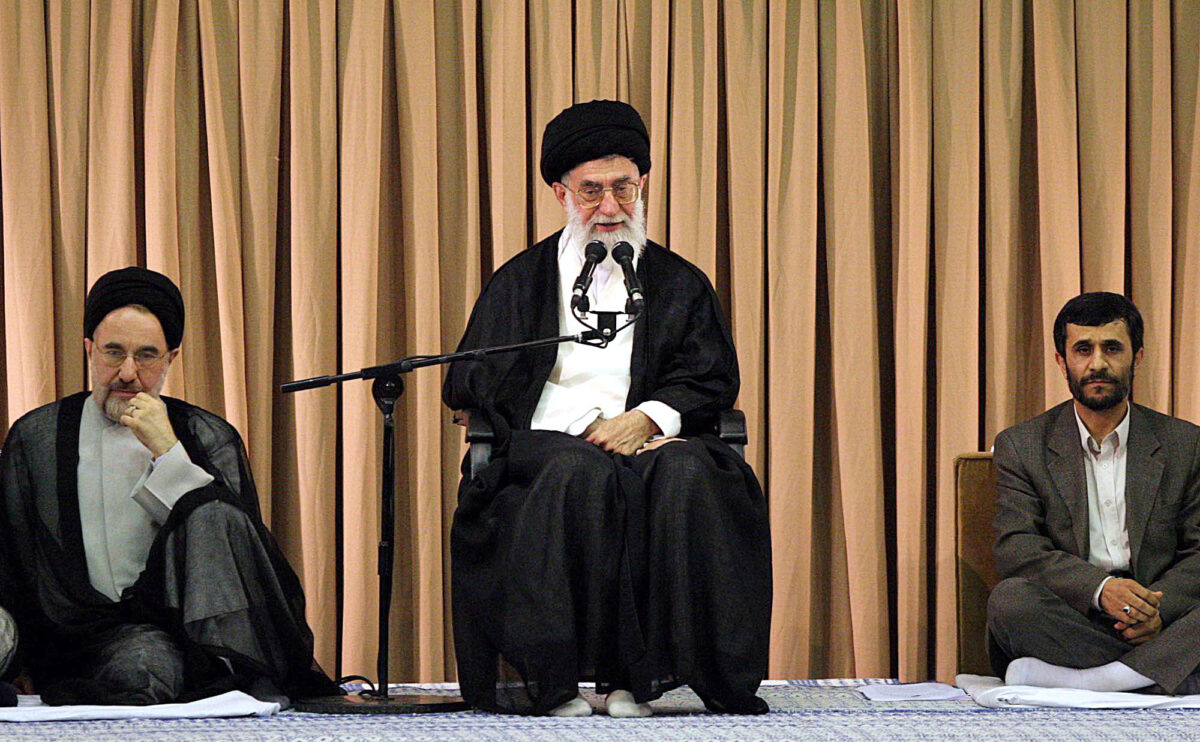 Iran: media reports that Ahmadinejad has reappeared at Khamenei’s funeral procession in Tehran Iran: media reports that Ahmadinejad has reappeared at Khamenei’s funeral procession in Tehran