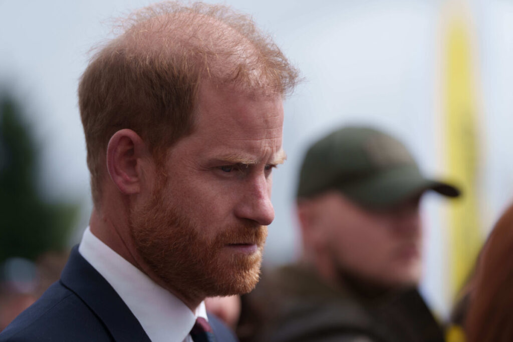 United Kingdom: Harry will not be staying at Buckingham Palace; sources say he responded late to the invitation