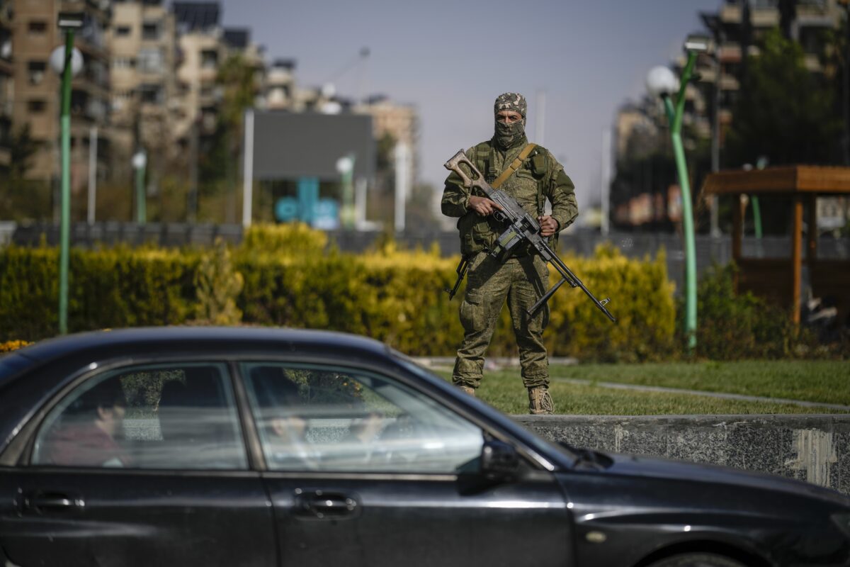 Syria: Explosions heard in Damascus during Macron’s visit Syria: Explosions heard in Damascus during Macron’s visit
